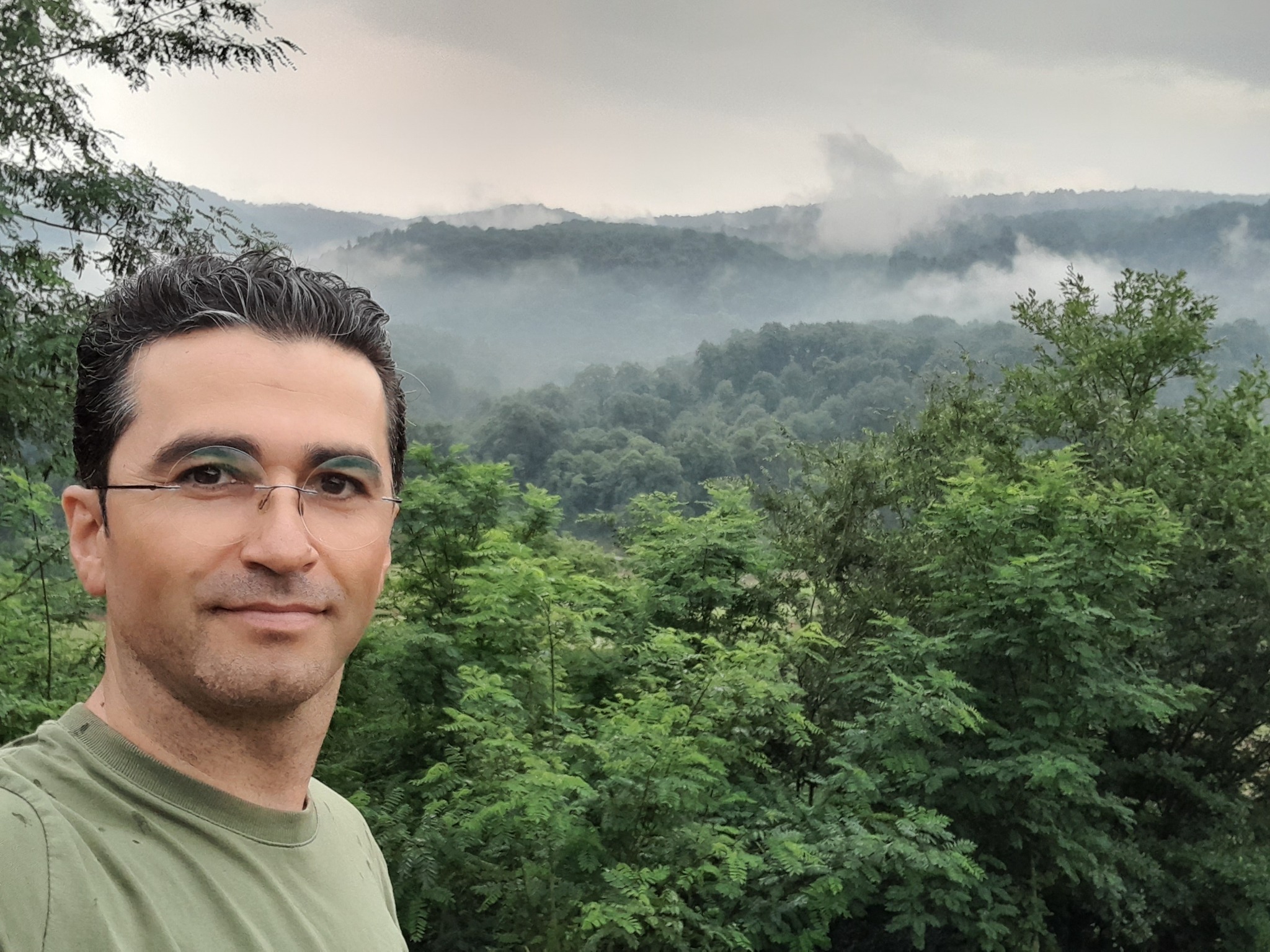 تصویری از محمود